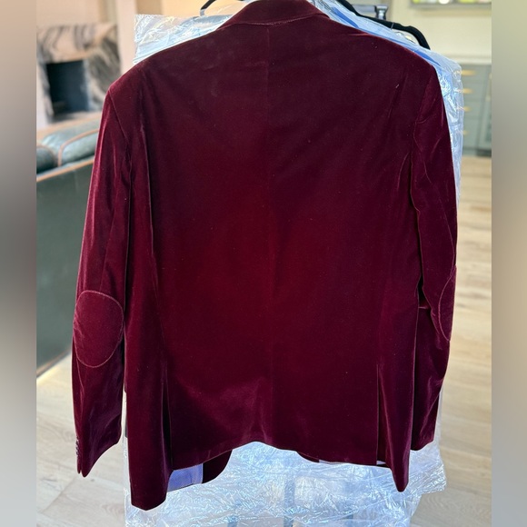 Isaac Mizrahi Deep Burgundy Velvet Blazer - Picture 2 of 3